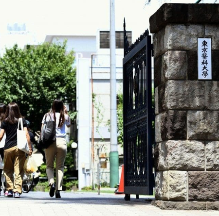 日本讀賣新聞獨家揭露日本醫科大學女性減分事件,學校公開致歉