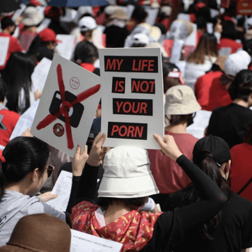 韓國:史上最大女權遊行!五萬名南韓女性上街抗議偷拍行為