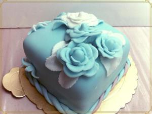 優雅藍蛋糕